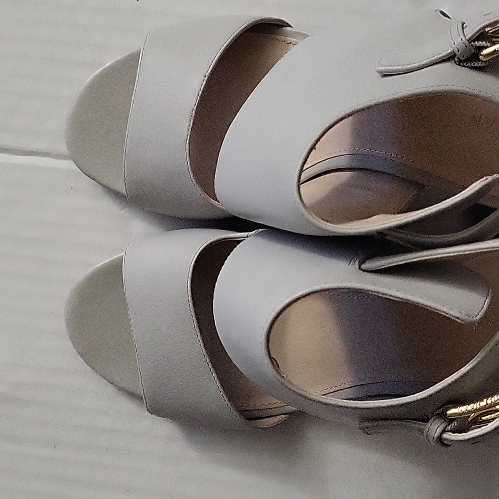 Cole Haan Gray Sandal 8 B - Picture 6 of 8